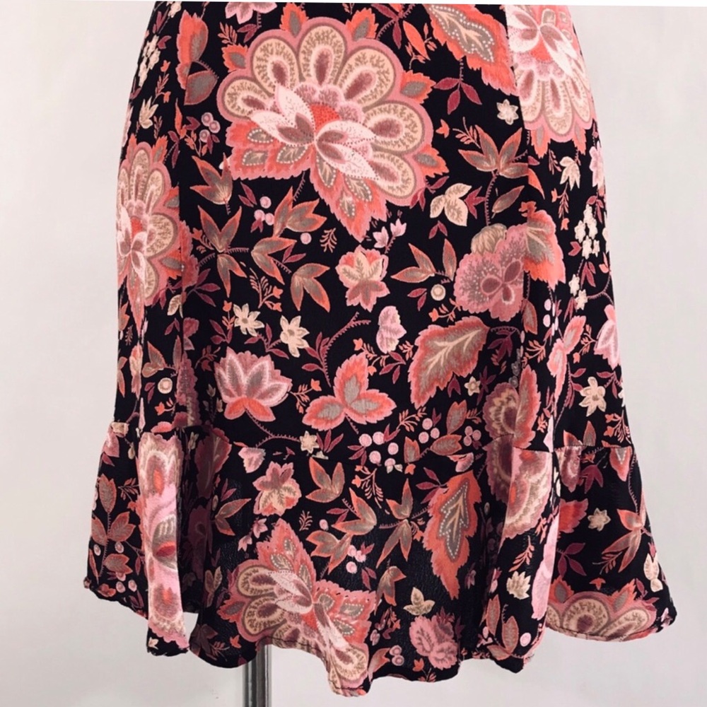 REFORMATION Perla Dress In Hendrix Floral Mini Ruffles - Picture 3 of 8